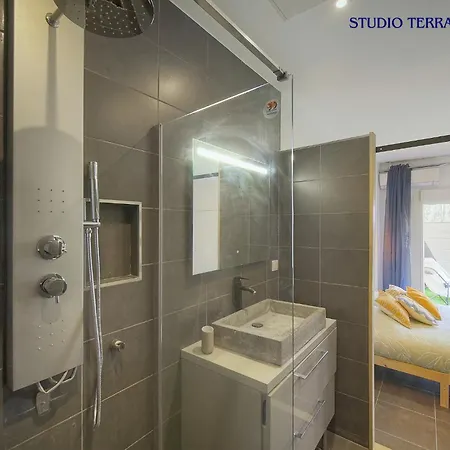 Апартаменты Vca House -5 - 15min Mer- Wifi-clim Канны