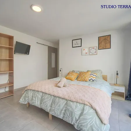 Vca House -5 - 15min Mer- Wifi-clim Апартаменты *